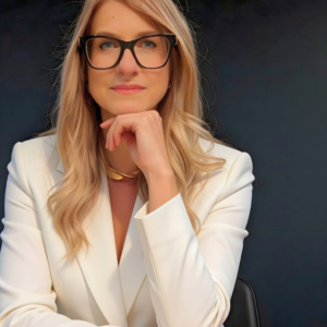 Claire Hayek Headshot-5